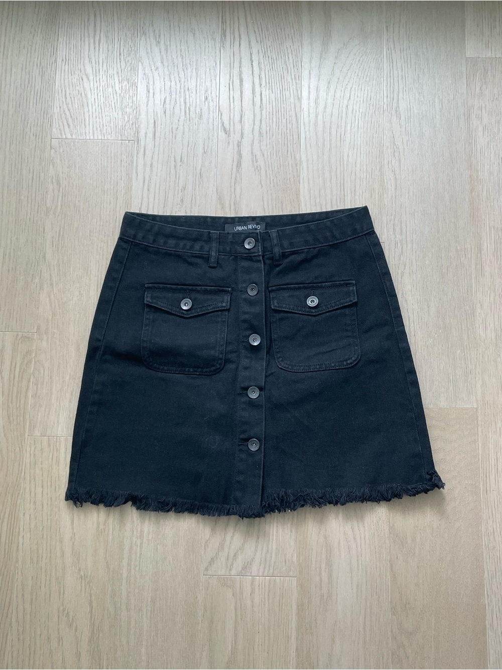 Urban Revivo Black Button-Front Mini Skirt
